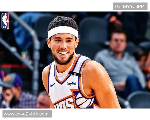 布克被赞为太阳队进攻核心主帅称其组织能力出色